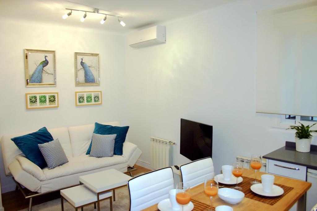 Reina Sofia Acogedor Apartment Madrid Exterior photo